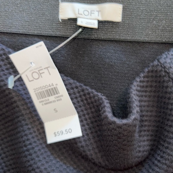 New - ANN TAYLOR LOFT Stretch Rayon Nylon Mini Skirt Solid Black Flounce Hem - Picture 2 of 6